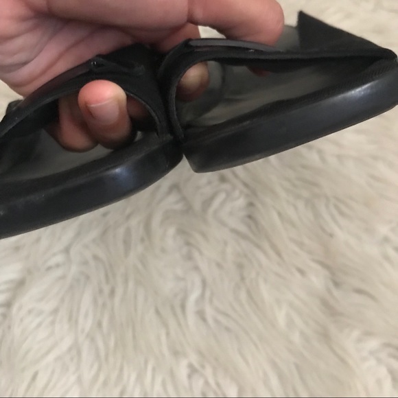 Salvatore Ferragamo Black Sandals - Picture 3 of 6